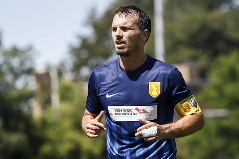Broertje van Wesley Sneijder deelt hartverscheurend bericht: 'Ik mis je nog elke dag'
