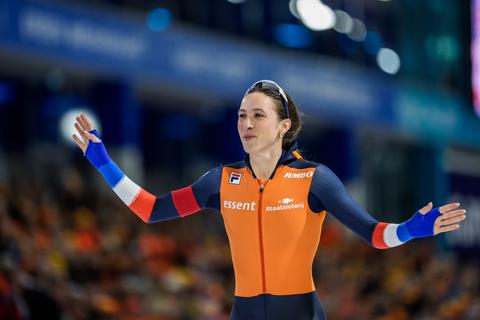 Topschaatsster Suzanne Schulting openhartig over olympische wedstrijden in Thialf: 'Ik blijf toch het liefst hier'