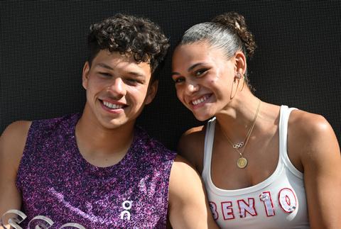 Bekende vriendin verrast toptennisser in hotelkamer tijdens belangrijke week: 'Dat dacht hij'