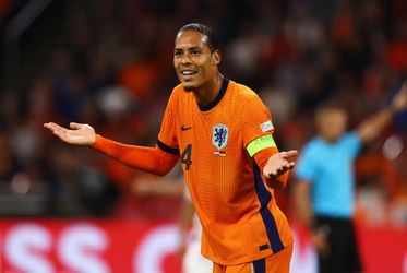 Virgil van Dijk reageert op blunderende partner Matthijs de Ligt: 'Dit wordt afgestraft'