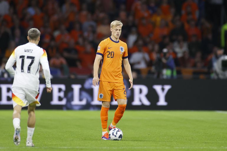 Jan Paul van Hecke geniet van eerste optreden bij Oranje: 'Mooie wedstrijd om in te debuteren'