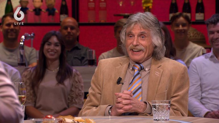 Johan Derksen veert op uit stoel na stukje 'geschiedenis' bij Vandaag Inside: 'Dit is de eerste keer in 30 jaar'