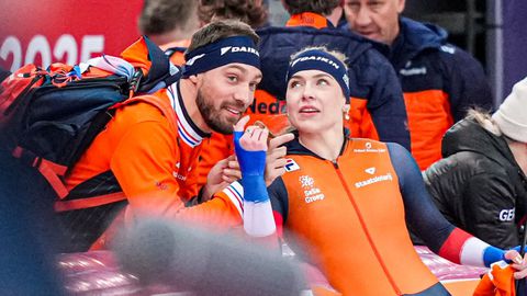 Topschaatser Kjeld Nuis waarschuwt Nederland voor 'geslaagde' vriendin Joy Beune