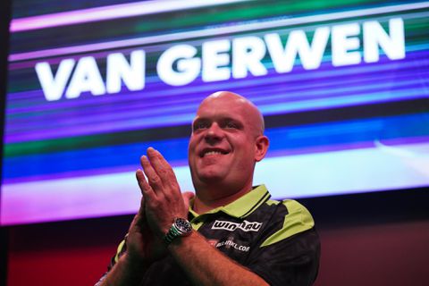 Topdarter Michael van Gerwen wil geen risico nemen en trekt zich terug voor belangrijk toernooi