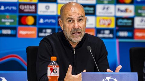 Peter Bosz ziet opmerkelijk pijnpunt bij PSV na deceptie in Champions League: 'Dan schrik je je kapot'