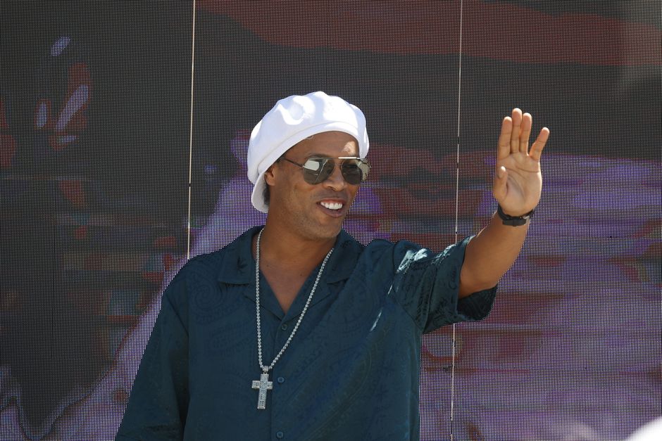 Ronaldinho koopt Amerikaanse voetbalclub: 'Zijn invloed is ongekend'