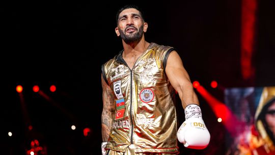 Kersverse vader Bahram Rajabzadeh aan het denken gezet richting titelgevecht: 'Ik zal meer opletten'