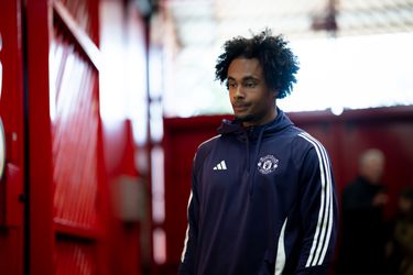 'Manchester United-bankzitter Joshua Zirkzee overweegt vertrek: terugkeer naar Serie A lonkt'