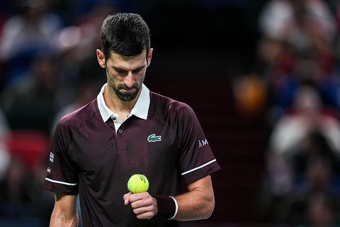 Tennisicoon Novak Djokovic leefde mee met zwaar geblesseerde rivaal: 'Verschrikkelijk om te zien'
