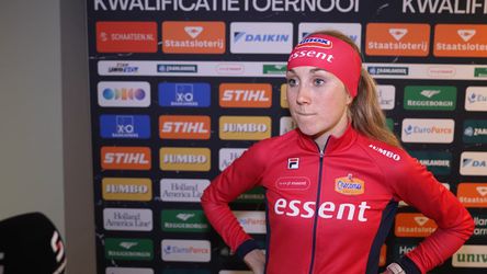 Sanne in 't Hof blij na sterk begin van schaatsseizoen: 'Dat is het grote verschil met vorig jaar'