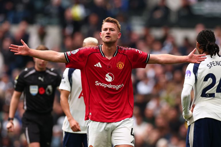 Ronald Koeman zet oude bekende bij Oranje opzij voor Matthijs de Ligt: 'Ik weet wat ik aan hem heb'