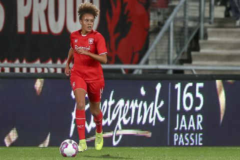 Onzichtbare ziekte betekende einde van veelbelovende carrière topvoetbalster: 'Ik wilde me niet laten kennen'