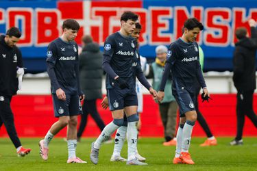 Gouden wissel brengt Feyenoord en Robin van Persie nog dieper in de ellende