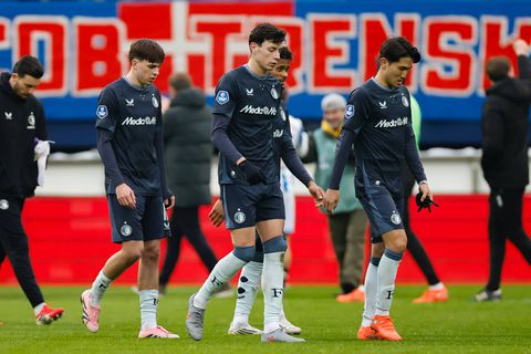 Gouden wissel brengt Feyenoord en Robin van Persie nog dieper in de ellende