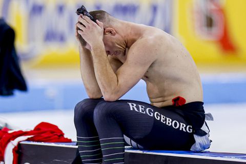 Grote teleurstelling voor Nederlandse topschaatser na valpartij op EK afstanden