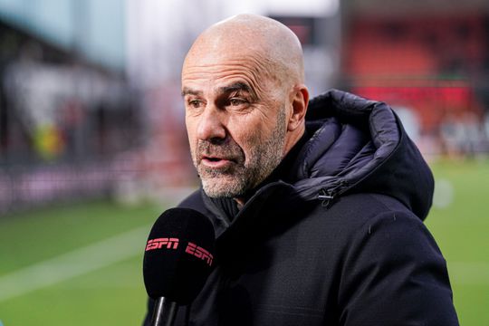 Peter Bosz zag ander PSV in tweede helft: 'Toen waren we gewend aan kunstgras'