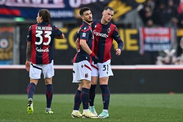 Beukema's Bologna wint makkelijk van Lecce dankzij goal Nederlander