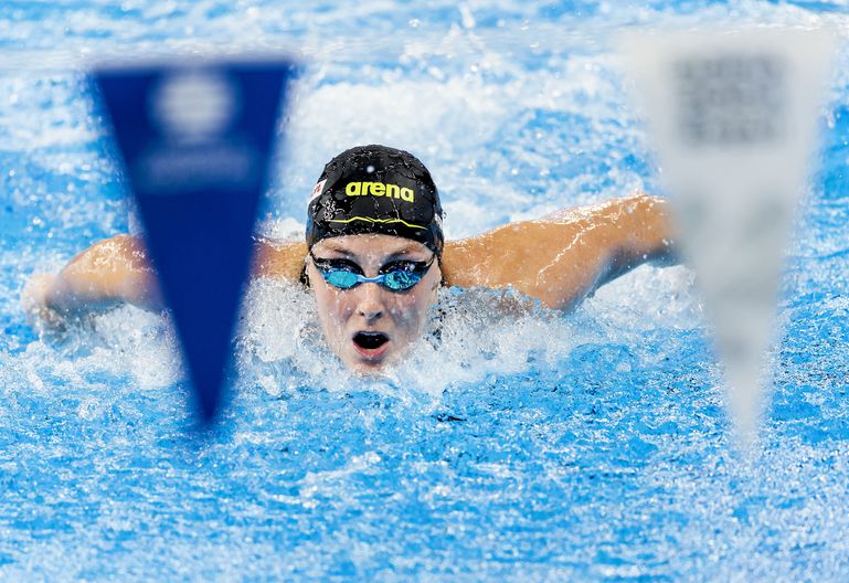 Goud voor Nederland op WK zwemmen: estafetteploeg verrast op 4x100 meter vrije slag