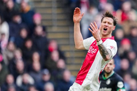 Oud-international schaalt Keuken Kampioen Divisie-spits hoger in dan Wout Weghorst: 'Hij kan beter voetballen'