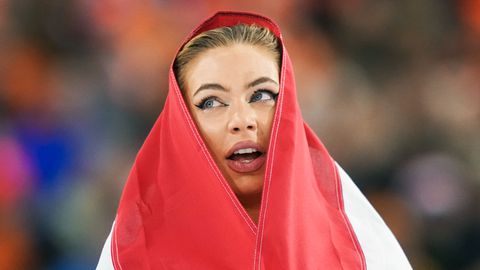 Geluk bij een ongeluk voor Jutta Leerdam tijdens verrassing, topschaatsster wijst Nederlandse volgers terecht