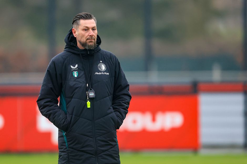 Hectische 24 uur voor Feyenoord-interim Pascal Bosschaart: 'Te kort dag om trots te zijn'