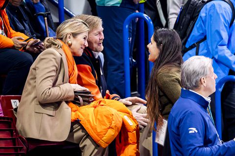Koning Willem-Alexander en koningin Máxima ontmoeten 'ondeugende' schaatsster in Milaan: 'Nieuwe vrienden'