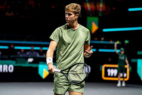 Nederlands tennistalent (17) ziet droom op allerlaatste moment uitkomen: debuut in Rotterdam tegen grote naam
