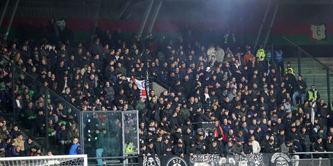 Fans FC Utrecht én NEC spannen samen tegen optreden politie: 'Wagelijke vertoning'