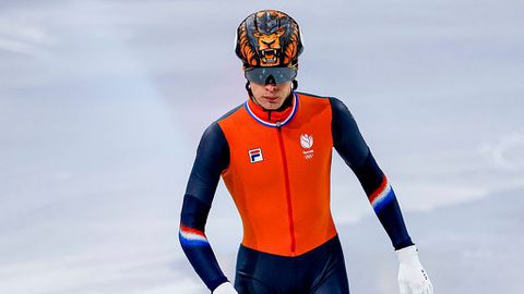 Shorttracker Jens van 't Wout na mislukte mixed relay overspoeld met negatieve reacties: 'Allemaal gekke berichten'
