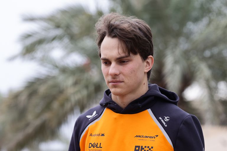 Formule 1-coureur Oscar Piastri volgt voorbeeld teamgenoot Lando Norris: 'Nog veel successen voor hem in het verschiet'