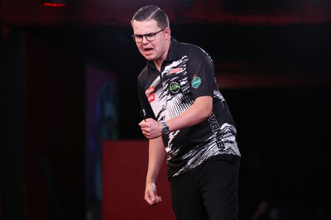 Mijlpaal voor Gian van Veen: Nederlandse topdarter neemt op indrukwekkende wijze revanche voor dramatisch moment