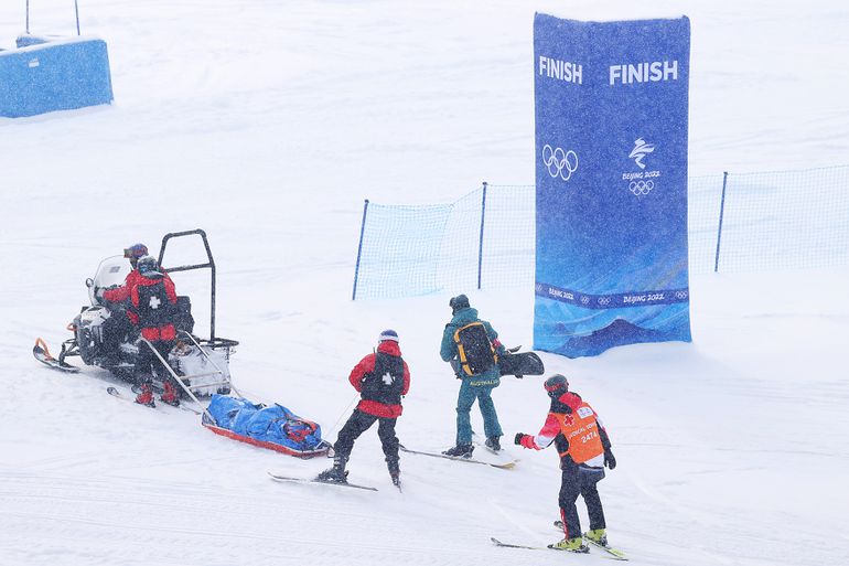 Zorgen na gruwelijke blessure bij olympische topsporter: 'Komende 48 uur bekijken wat de opties zijn'