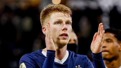 Jerdy Schouten wijst hét kantelpunt aan in titelrace PSV: 'Dan denk je toch: is Feyenoord echt zó goed?'