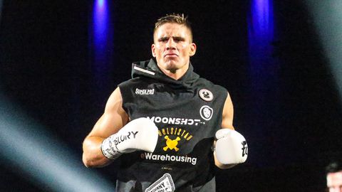 Rico Verhoeven opent nieuwe kickboksclub in Rotterdam: 'We maken elkaar beter'