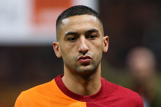 Hakim Ziyech baart opzien met opvallende story na aanval op Israëlische fans in Amsterdam