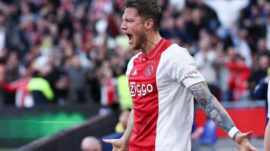 Het bijzondere verhaal achter de tatoeages van Ajax-spits Wout Weghorst: 'Ze is zo belangrijk voor me'
