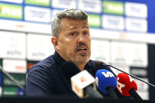 'Onrustige periode' voor Ajax-talent Jorthy Mokio: 'Niet makkelijk om daar mee te dealen'