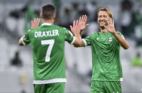 Nederlandse topvoetballer leeft zonder vrouw en kinderen door oorlog: 'Geen ideale situatie'