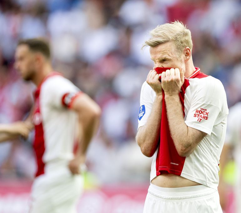 De vreselijke nachtmerrie van Ajax: van gedoodverfde kampioen naar slapeloze nachten door titelstrijd met PSV