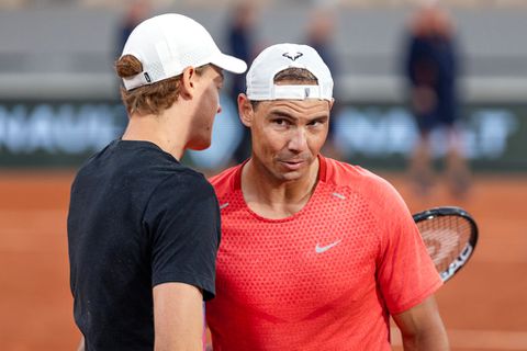 Tennislegende Rafael Nadal geeft duidelijke mening over dopingschorsing Jannik Sinner: 'Daar geloof ik echt wel in'