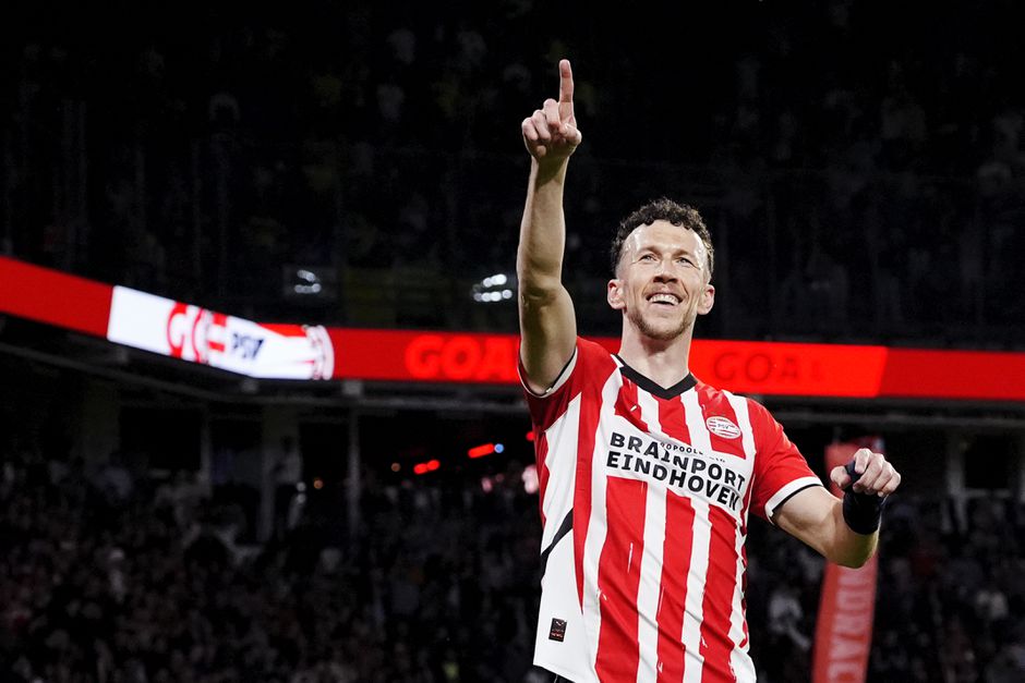 PSV-vedette mijdt interviews: 'Hij is bang dat dingen uit zijn verband worden gerukt'