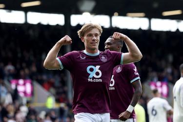 Nederlandse spits door fans gekozen tot beste speler van Premier League-club: 'Jullie steun is altijd onveranderd gebleven'