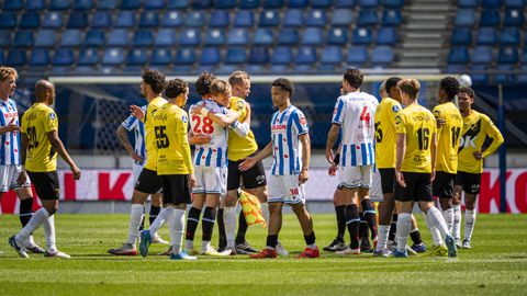 Opmerkelijk moment bij troosteloze hervatting NAC - Heerenveen in Friesland: wissel mag niet plaatsvinden