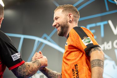 Nederlandse topdarters verklappen tactiek op World Cup of Darts: 'In theorie klopt het allemaal, maar...'