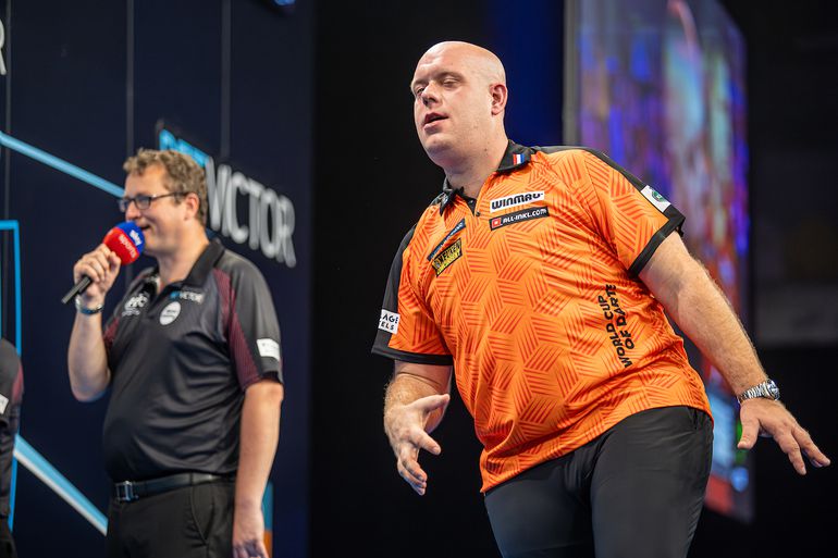 'Het zag er heel slecht uit bij Michael van Gerwen, er werd zelfs een vervanger gebeld'