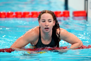 Olympisch zwemkampioene in tranen na openhartige bekentenis: 'Zwaarste wat ik ooit heb meegemaakt'