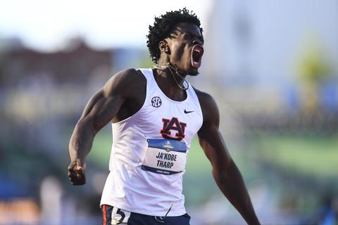 Atletiekstudent (20) verpulvert veertien jaar oud wereldrecord: 'Dit stond niet op mijn bingokaart'