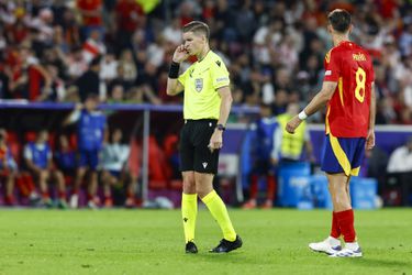 Dit is de scheidsrechter (35) voor de finale van het EK voetbal: floot Spanje al eerder dit toernooi