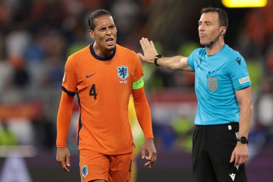 Zelfs in Engeland vinden ze de strafschop tegen Oranje onbegrijpelijk: 'In geen honderd jaar is dit een penalty'