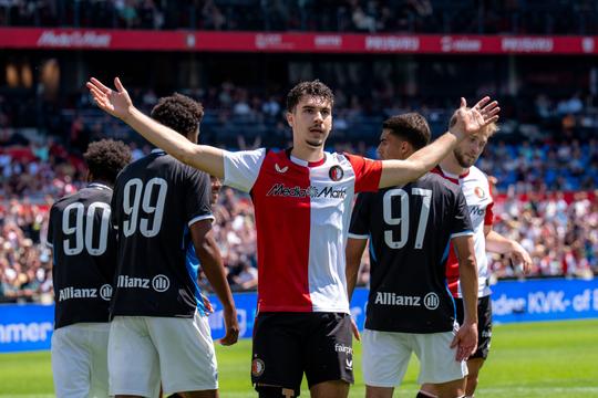 Fitte Shaqueel van Persie schittert na moeilijke periode bij Feyenoord in De Kuip
